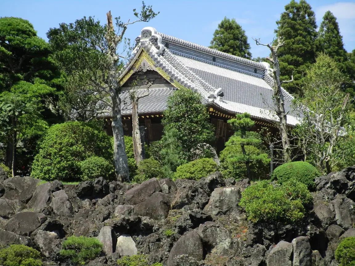 A view of a house in Omuta, Japan