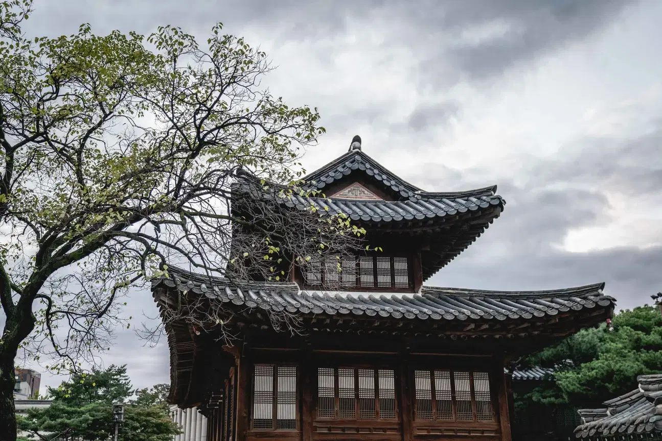 A view of a house in Ikeda, Japan