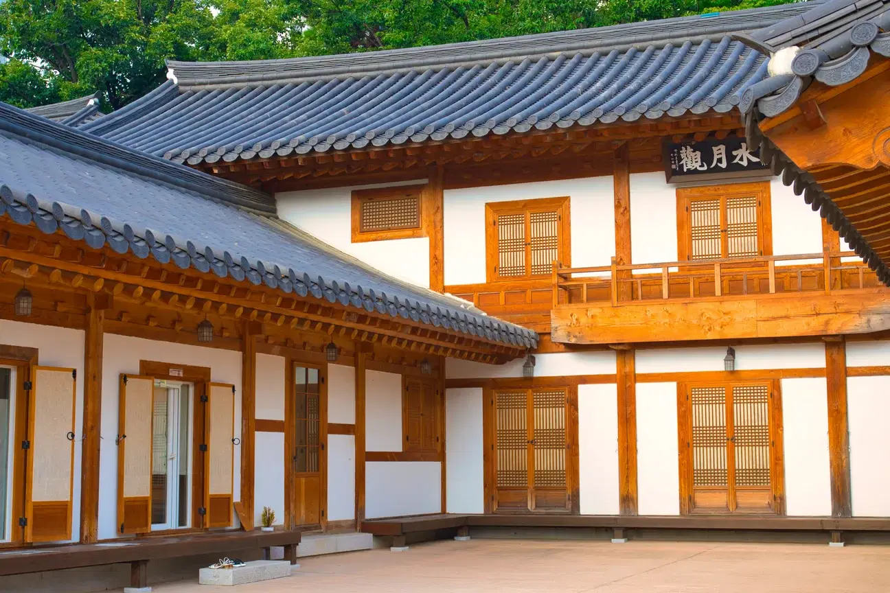 A view of a house in Toyonaka, Japan