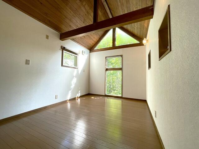 Additional property image - Koaruma, Nagasaka -cho, Hokuto City, Yamanashi Prefecture
