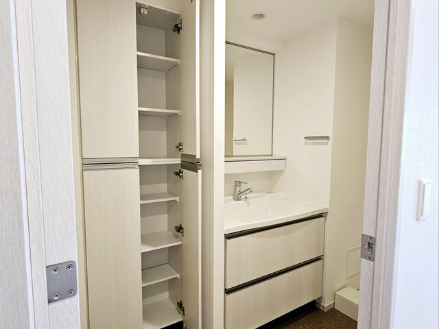 Additional property image - Toyosaki, Tomigusuku City, Okinawa Prefecture