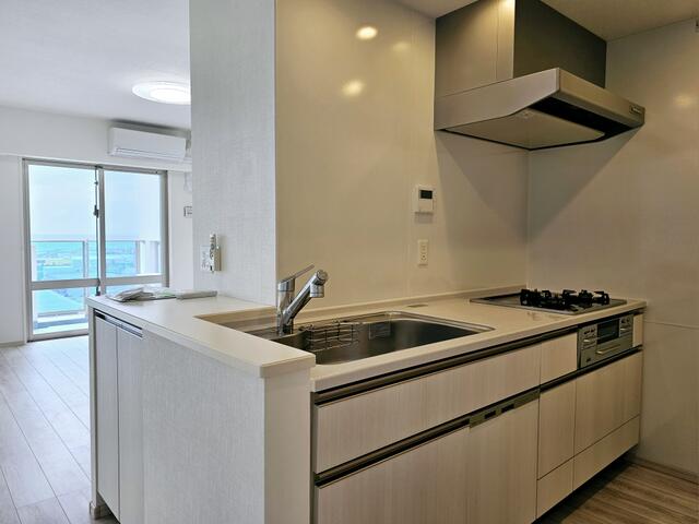 Additional property image - Toyosaki, Tomigusuku City, Okinawa Prefecture