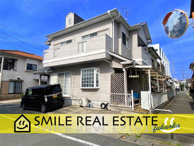 This 3-year-old, 3 bedrooms, 1 living room, 1 dining room, and 1 kitchen house is located in Shiramizugaoka 4-chome, Kasuga City, Fukuoka Prefecture