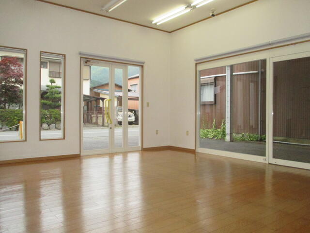 Additional property image - Southern part of Nanbu Town, Minamikoma District, Yamanashi Prefecture