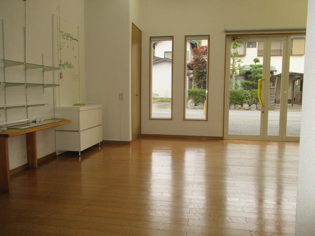 Additional property image - Southern part of Nanbu Town, Minamikoma District, Yamanashi Prefecture