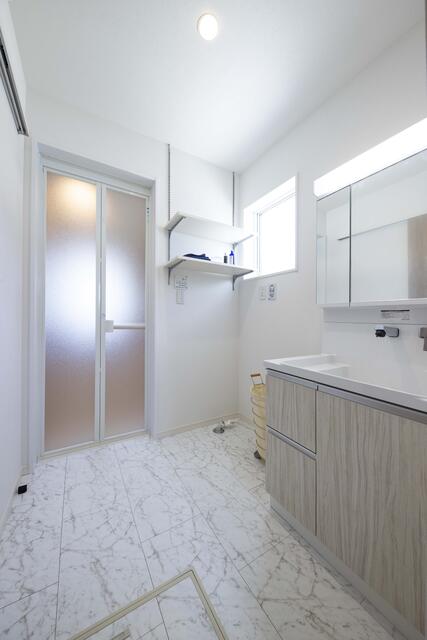 Additional property image - Tokushima Prefecture, Itano District, Aizumi Town, Tokumei-ji Maesuta