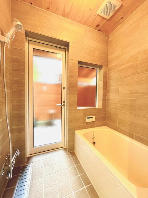 Additional property image - Yamanaka, Yamanakako Village, Minamitsuru District, Yamanashi Prefecture