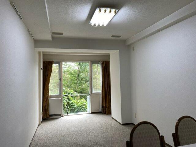Additional property image - Oshinogusa, Oshino Village, Minamitsuru District, Yamanashi Prefecture