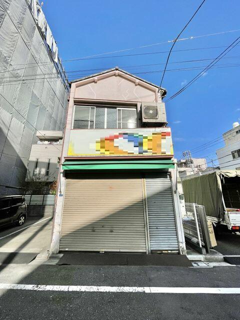 This one-room house is located in Ryusen 3-chome, Taito-ku, Tokyo