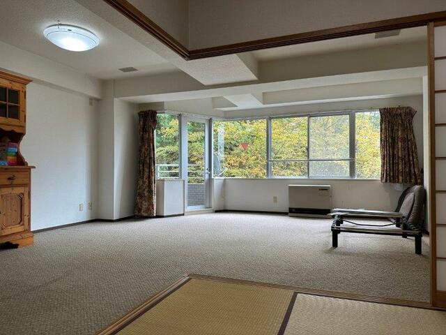 Additional property image - Oshinogusa, Oshino Village, Minamitsuru District, Yamanashi Prefecture