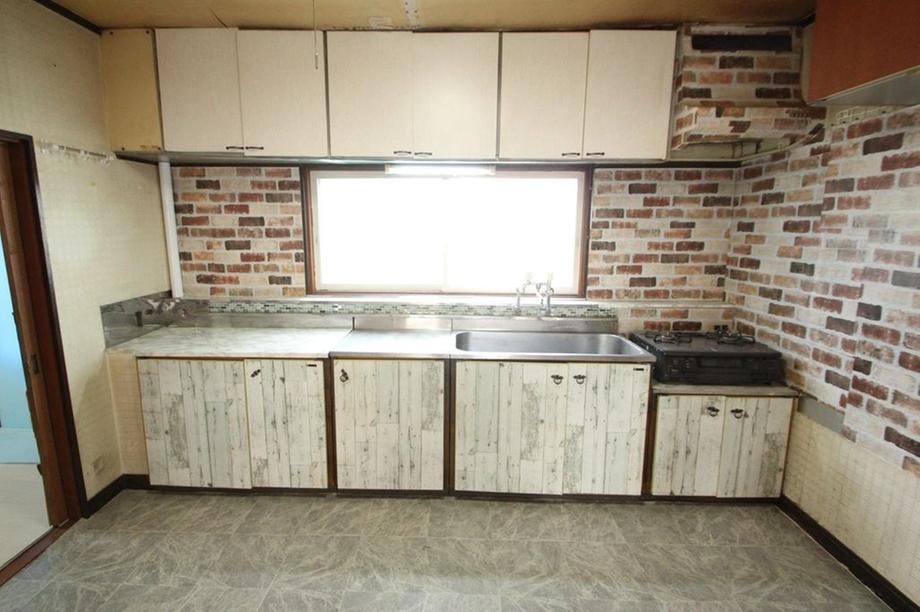 Additional property image - 10-16-15 Ozoracho, Obihiro, Hokkaido
